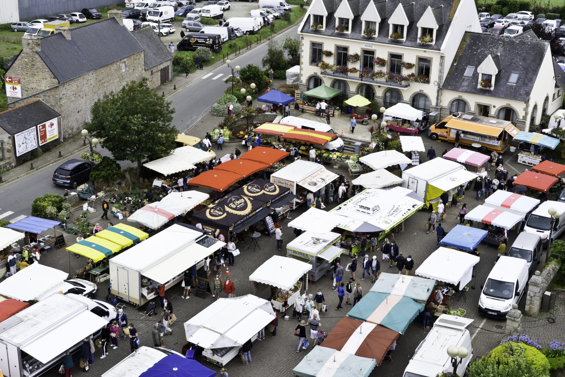 marchés au bourg de penvénan